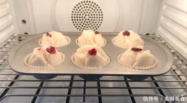 老少皆宜不上火的小零食,甜糯奶香米糕,不用烤箱做法简单易上手