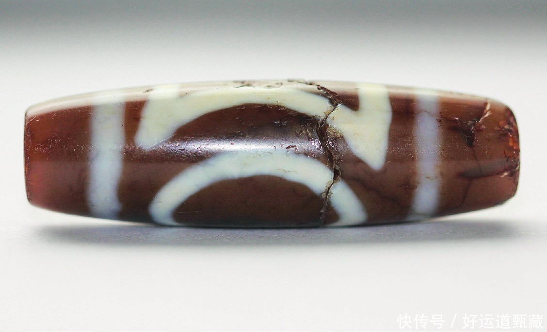 收藏|天珠在藏人心目中地位崇高,世代收藏供养,天珠是如何辨别真假