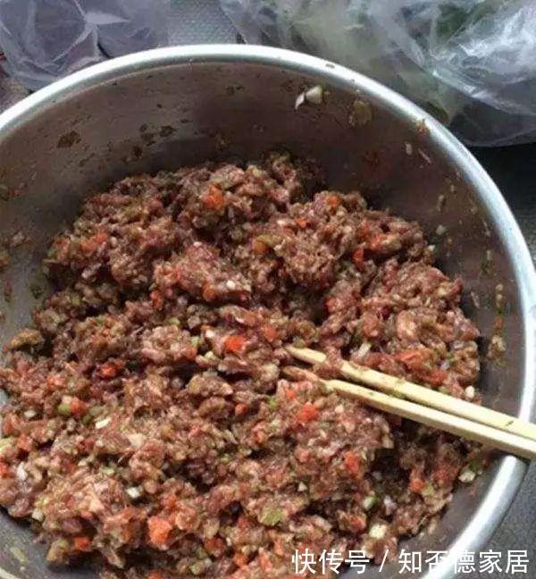 搅拌均匀|爱吃饺子的人很多,会调饺子馅的人很少,教你调好吃的饺子馅