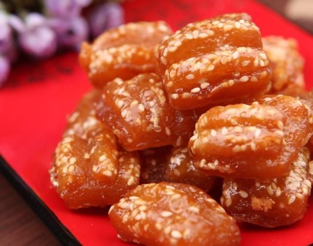 家庭版蜜三刀做法，多加这一步，香甜酥软超甜蜜，儿时的味道