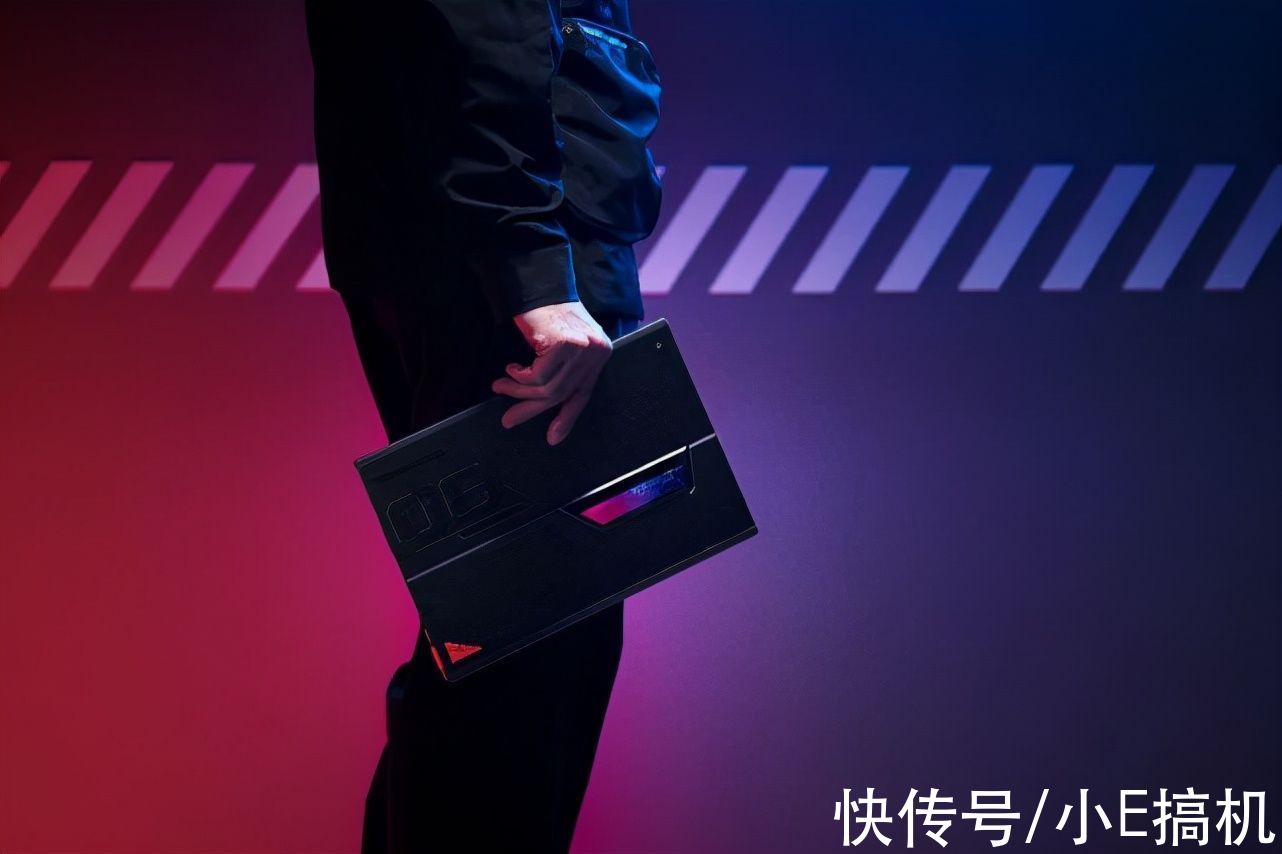 rog|二合一笔记本最强玩家登场！ROG海外发布ROG幻X，小身板高性能