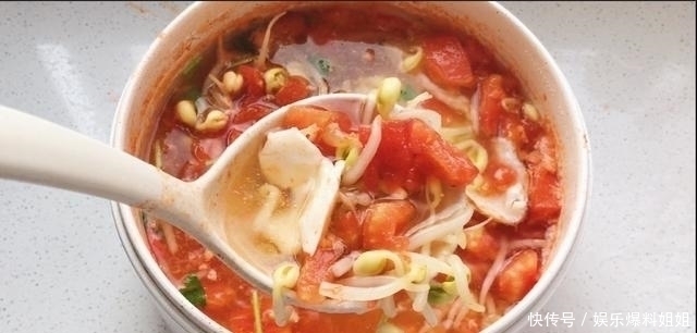 西红柿|每天晚餐吃这个减脂汤，一段时间腰细了脸小了，瘦子别喝怕你太瘦