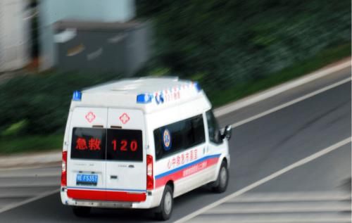 小白|女生被闺蜜一月20次“753”，查出肝癌，医生说：真是“好”闺蜜