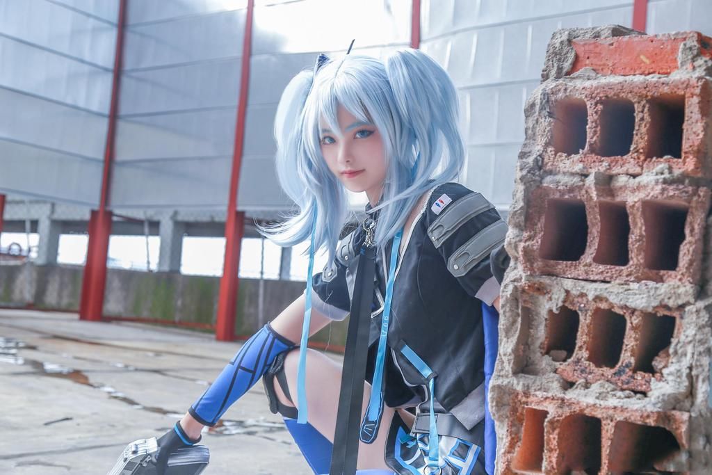 帅气|四组非常漂亮的手游《少女前线》系列COSPLAY作品！造型很帅气！