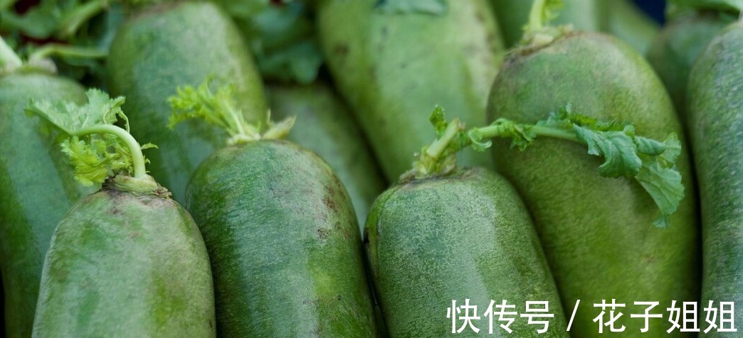 冬瓜|买冬瓜,选深绿色的还是浅绿色的口感差别大,以后别选错了!
