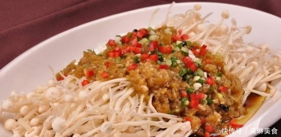 看着就想多吃的下饭菜,肉质很鲜嫩可口,做法也简单好吃不腻