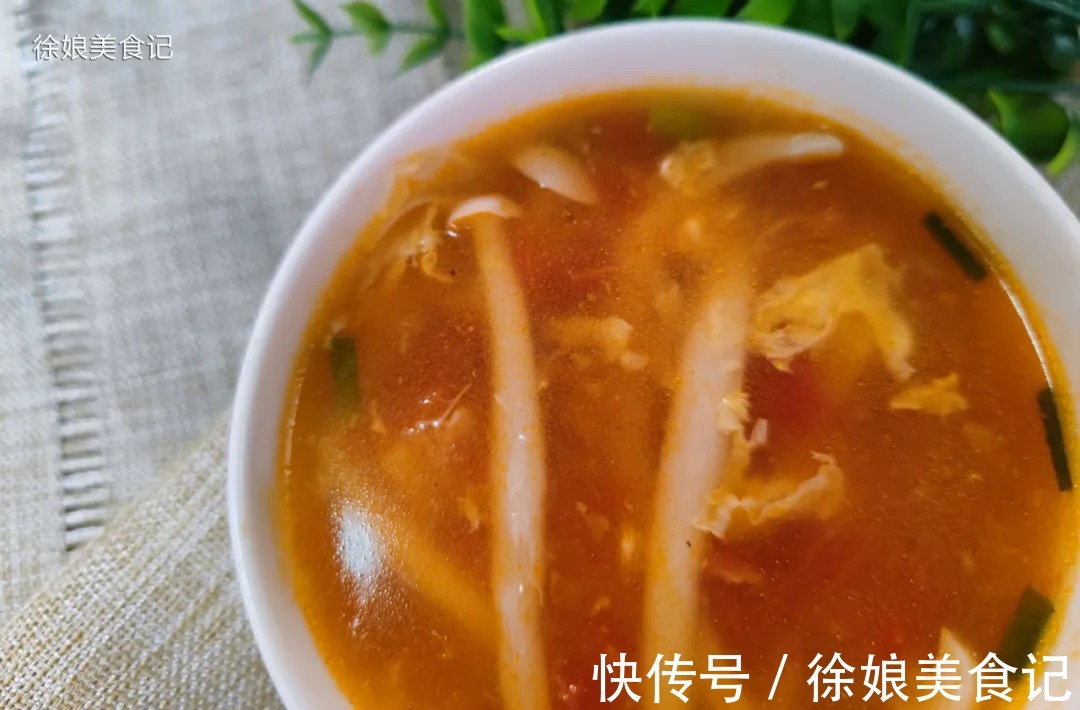 懒人必学的三道营养快手汤，不用慢煨也香浓，无需调味品鲜掉舌头