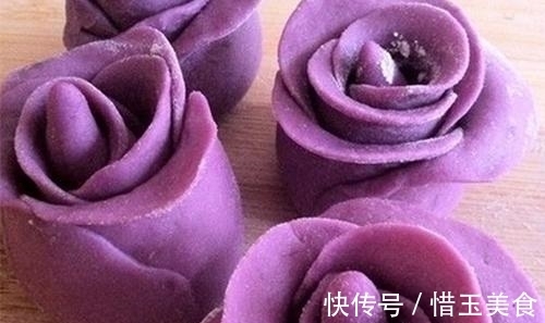 纯牛奶|紫薯玫瑰包的家常做法，简单好做，家里老人小孩都爱吃