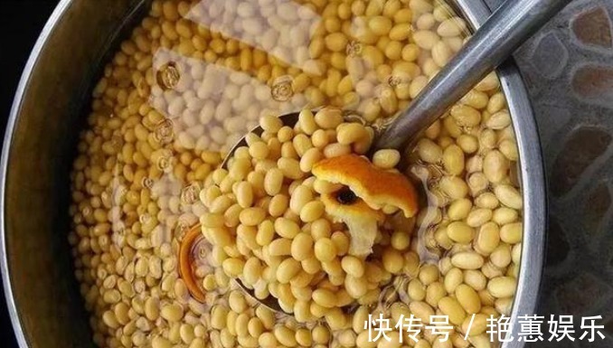 君子兰不开花学会1招,叶片绿油油,花朵开爆盆,年年开花不断