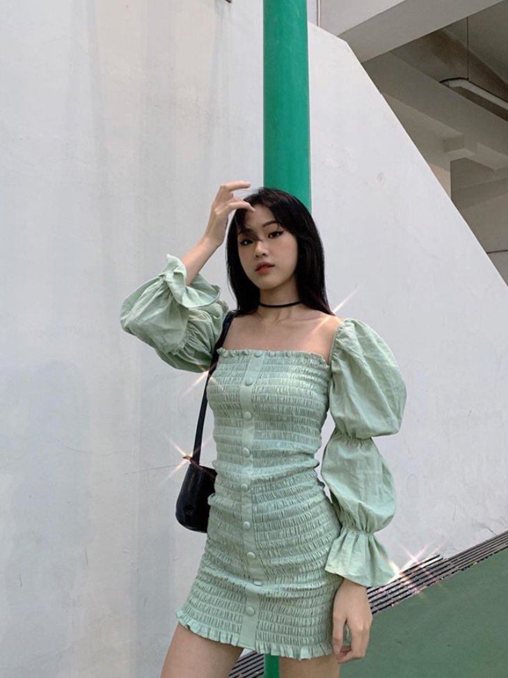 bm|成千上万的女生在三里屯做BM女孩