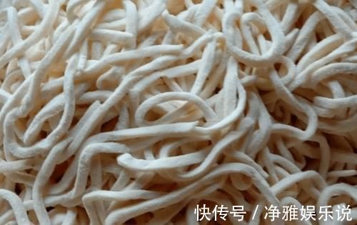 吃法|为何市场上的湿面条不会粘在一起?加了什么添加剂吗?你了解吗?