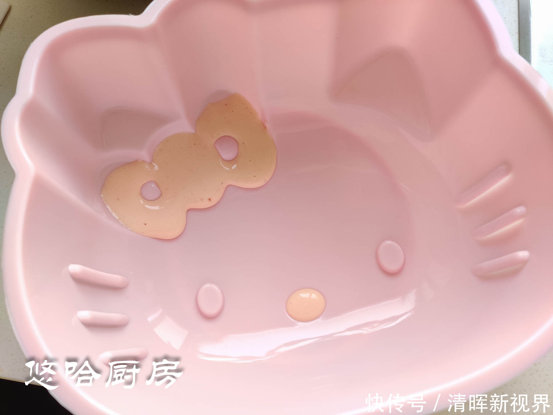 回到|百分百成功的Kitty戚风蛋糕,松软湿润不开裂,一秒回到纯真童年