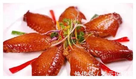 几道家常菜花费不足百元，简单易上手，朋友吃了都称赞