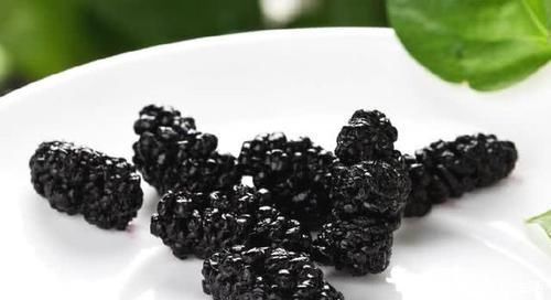 失眠|经常失眠很伤身！常吃这几种天然“安眠药”，养神助眠更长寿