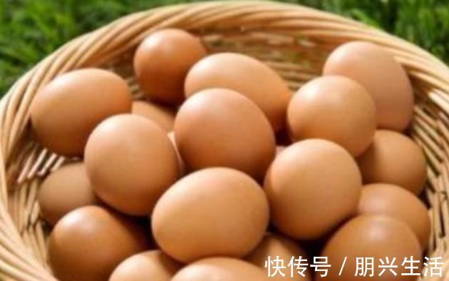 发霉蛋|医生忠告：3种鸡蛋不能吃，特别是第1种，很多人傻傻还在吃！