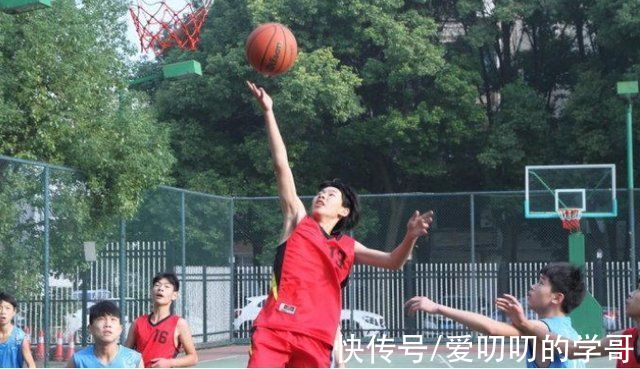 家长|男生的身高在多少岁定型?原来在这个时候，家长要提前了解