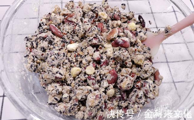 玉米面|营养早餐球，软糯香甜，做一次吃3天，减脂必备，出锅全家抢着吃