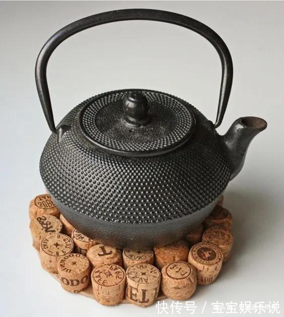 软木塞|一个木塞百种姿态,酒瓶塞攒起来搞创意,一个不嫌少,再多不算多