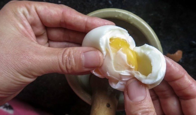 鸡蛋别再炒了，新做法来了！超级好吃，吃一次忘不掉啊！