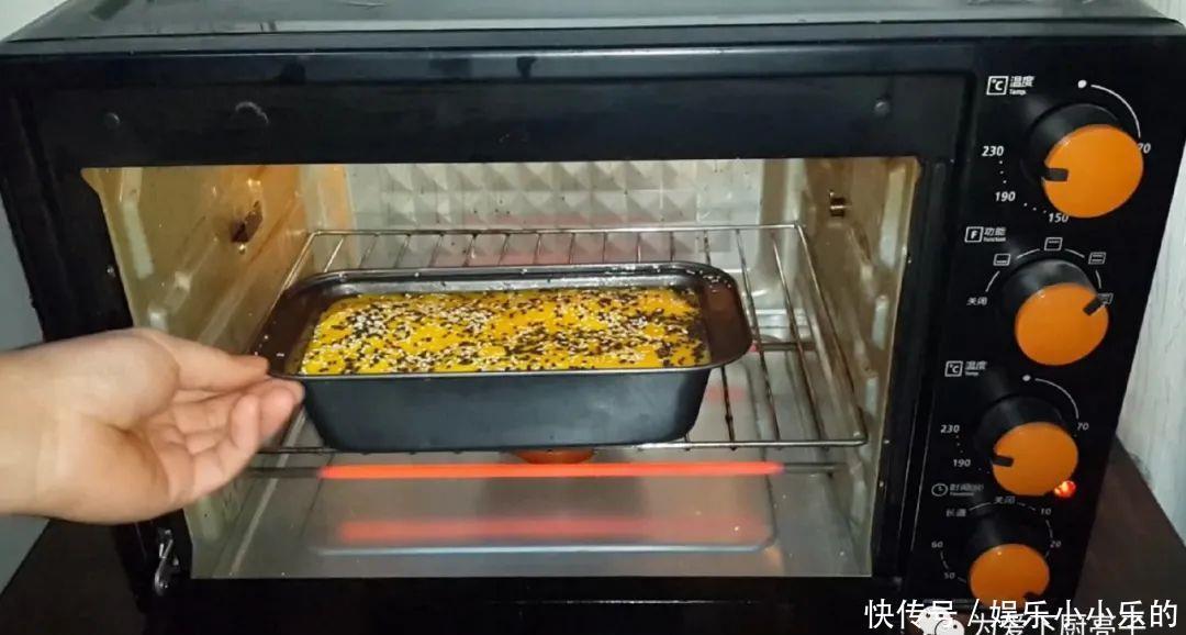 冬天面包别出去买了,教你这么做,松软香甜还营养,小朋友都喜欢