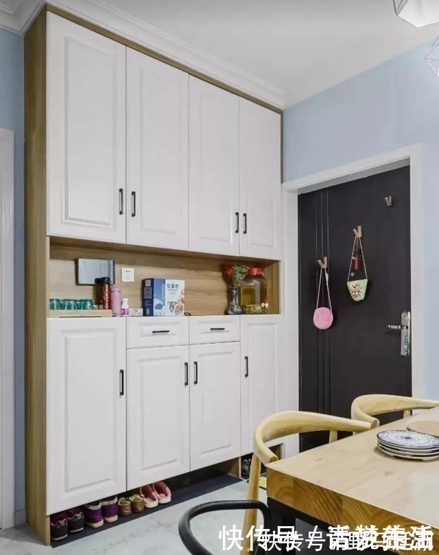 少数人|新家的玄关鞋柜这样定制,超实用又大气,朋友入门看后都表示羡慕!