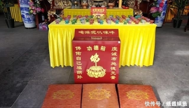 中年|少林寺每年收入上亿,游客捐的香火钱都去哪儿了再也不捐钱了