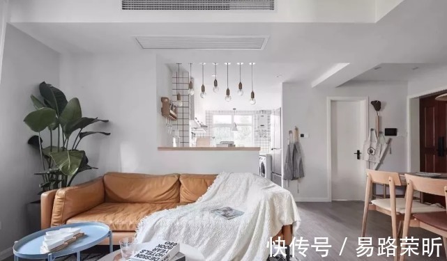小户型|平淡无奇的89㎡小户型,将其客餐厅全开放,瞬间变得美貌又明亮!