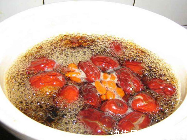 补血活血|妇科中医来大姨妈之前，记住2吃2喝，补血活血，预防经量过少