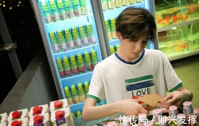 節目|王源喊話陳清晨對她的評價非常之高，網友聽完后集體表示確實如此