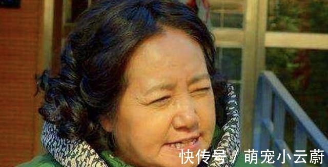 孩子|“吃你牛排怎么了”,熊孩子强要邻座牛排,女子霸气做法众人称赞