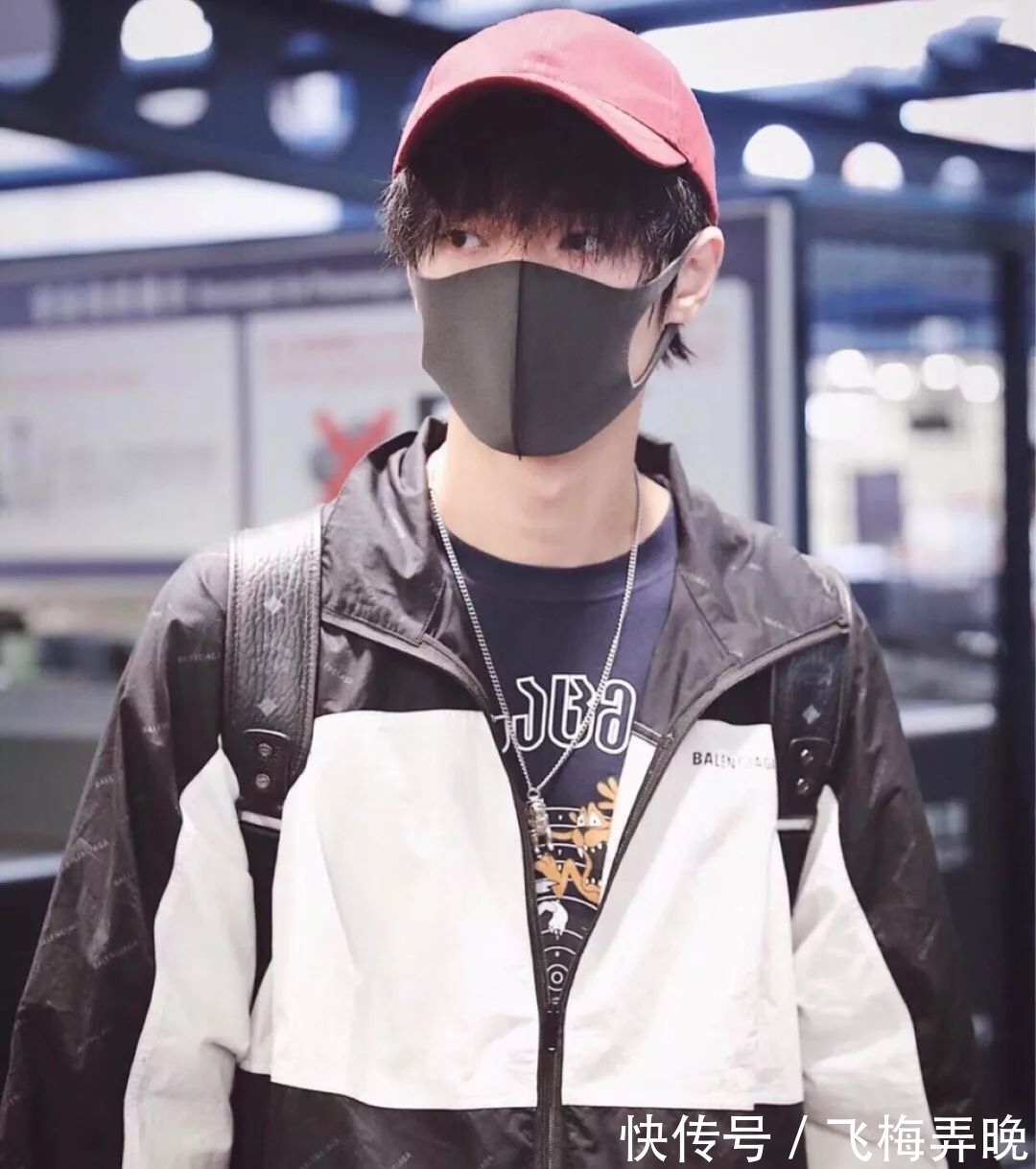 wfp BALENCIAGA，巴黎世家又回归了？