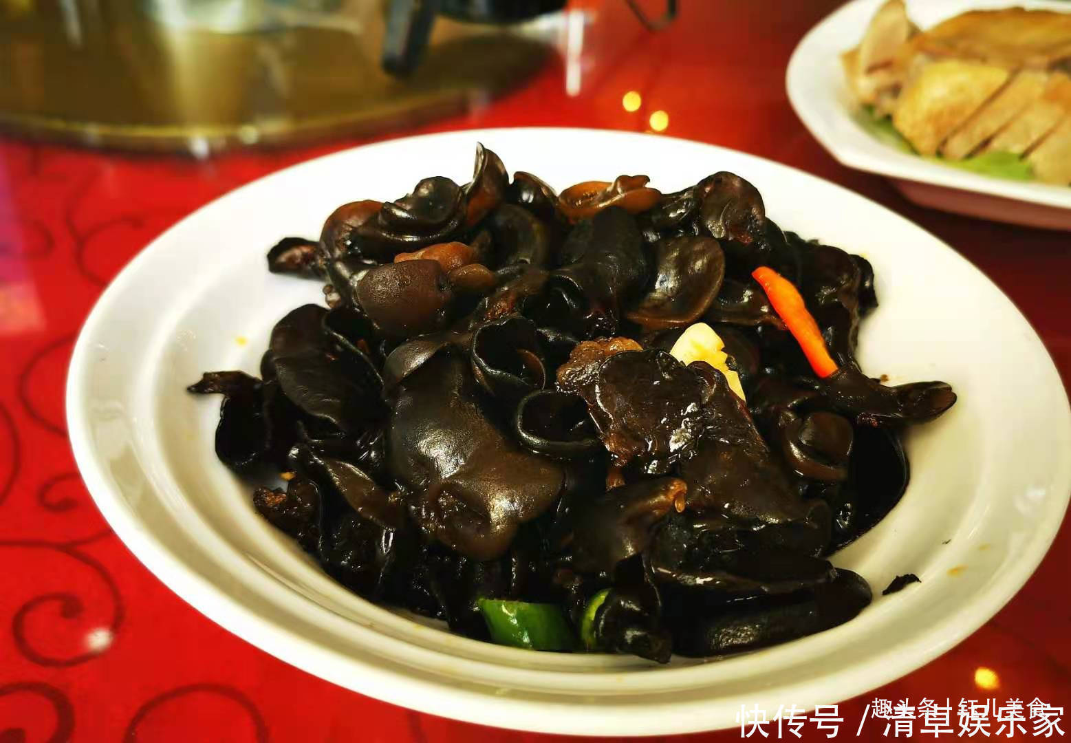 盐水鸭|花了688的聚餐宴，婆婆说200块钱都不值，网友：太便宜了