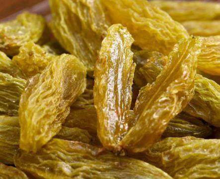 高血脂|女性坚持吃葡萄干，3个好处会“不请自来”，快告诉家里人！