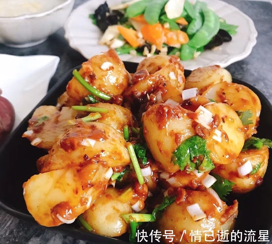 清炒油菜|婆婆来了，媳妇做的晚餐，在朋友圈火了，网友：太抠门了