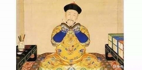 还封|年轻时,他和李白、杜甫厮混,很不起眼,可最后他官做得却最大,还封了侯!