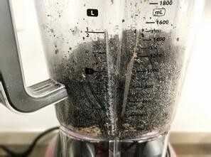  黑发|白头发猛增多，医生推荐多吃它，毛囊长出黑发，白头发慢慢没了