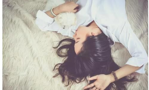 养发|头发长吸血吸营养,真的有道理?中医为你科学解答头发的奥秘