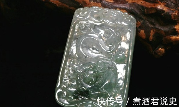 观音 翡翠饰品不是女人专属,适合男士佩戴的饰品,你都知道有哪些吗!