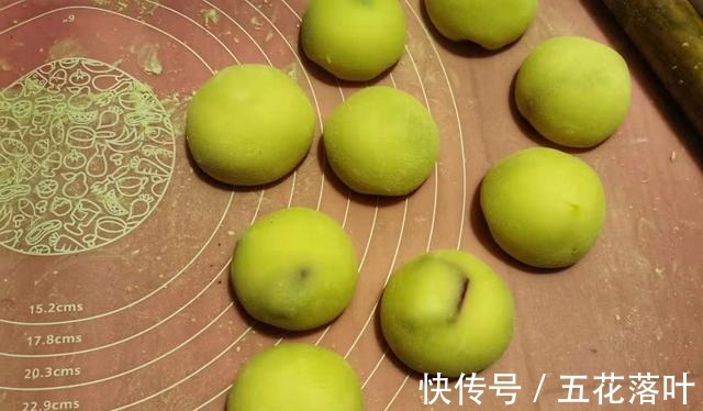 香甜|不要烤箱!教你做软糯香甜的小甜点,一看就会,操作简单没难度!
