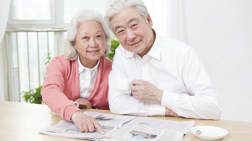 睡眠质量|45到60岁,是影响寿命的关键期,不管男女,尽量养成6个养生习惯