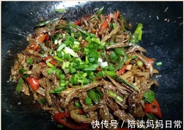 鱼干|天冷多煮这菜高蛋白低脂肪，肉多刺少，是孩子补钙长个的好帮手