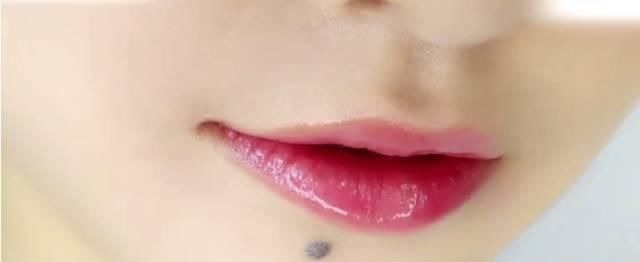 哑光唇 口红太贵?姑娘只用了1支口红 画出了8种唇色!