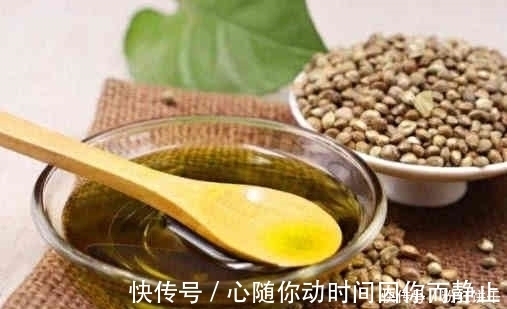 肠道|3天不排便,多半是便秘,喝1种“洗肠水”,排空肠道,胃也喝好