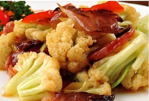  下入|炒腊肉时，别傻傻的直接下锅炒，多加这2步，腊肉不硬鲜香味美