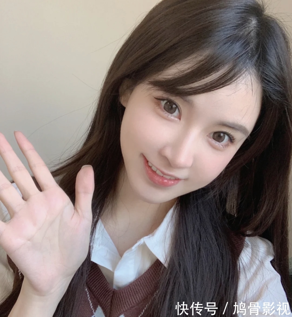 持久度 秋冬快速提亮肤色的温柔色口红推荐:黄皮MM必入款真的完全不挑皮