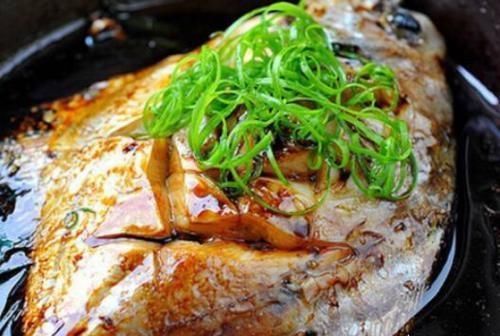 鲳鱼怎么做好吃些?