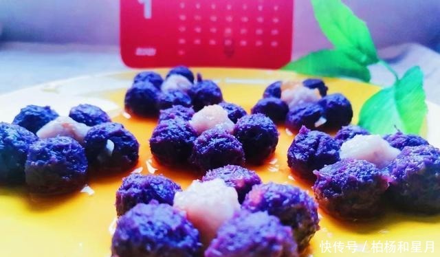 这样一份餐盘上开出来的花朵，温暖而美丽，你想把它做出来送给谁