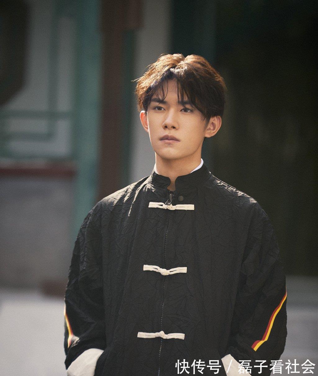 沈月|王俊凯和易烊千玺强势出镜《亲爱的客栈》,还登上热搜,真有面子