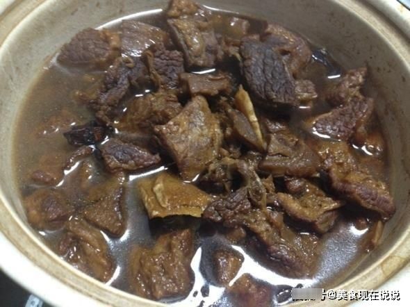 43年大厨：炖牛肉别只会焯水！多加这2步，牛肉酥香不柴，超入味