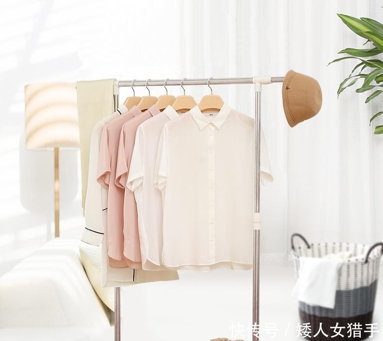 衣架|阳台和客厅打通,应该怎么解决晾衣服问题7种方式让你不再困扰